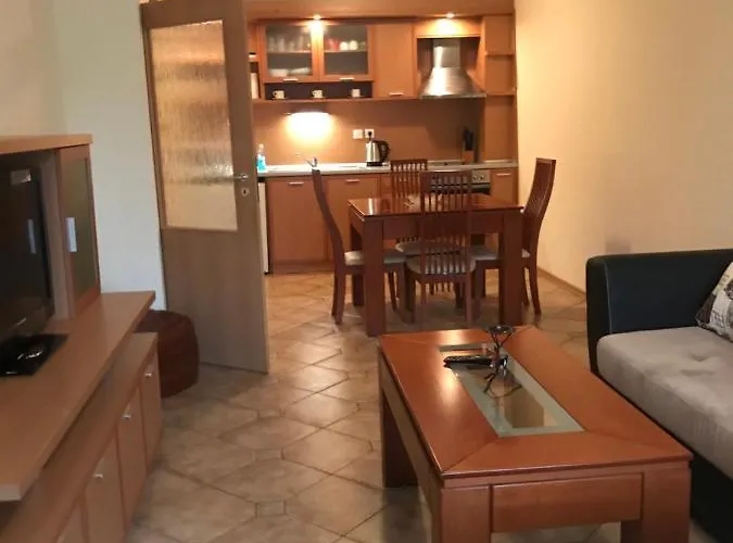 Plaza Отель Солнечный берег