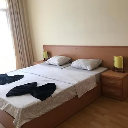Otel Plaza 4*