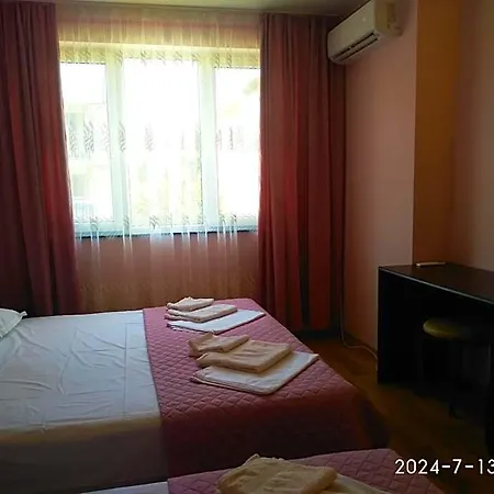 Plaza Otel 4*