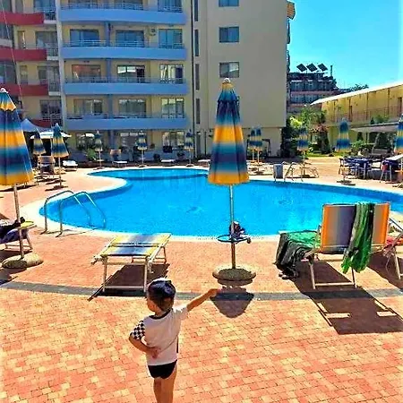 Plaza 4* ساني بيتش