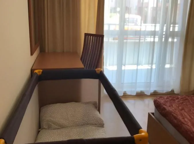 Plaza Ξενοδοχείο 4*